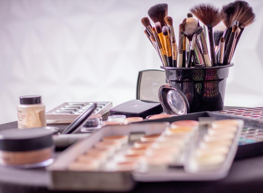 How to Find Beauty Products on a Budget: Beauty Without Breaking the Bank