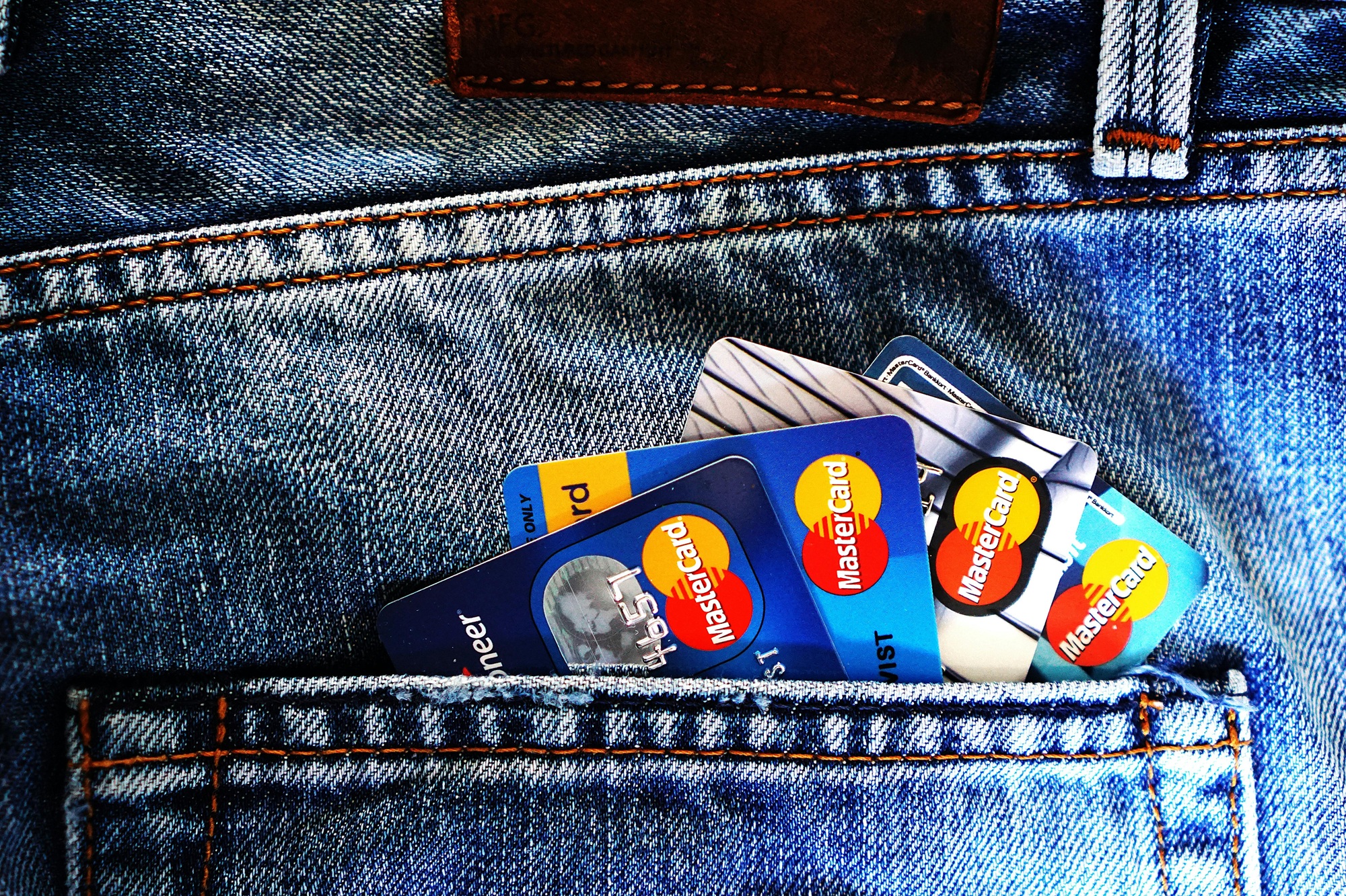 Credit Cards for Dummies: Your Friendly Guide to Mastering Your Plastic