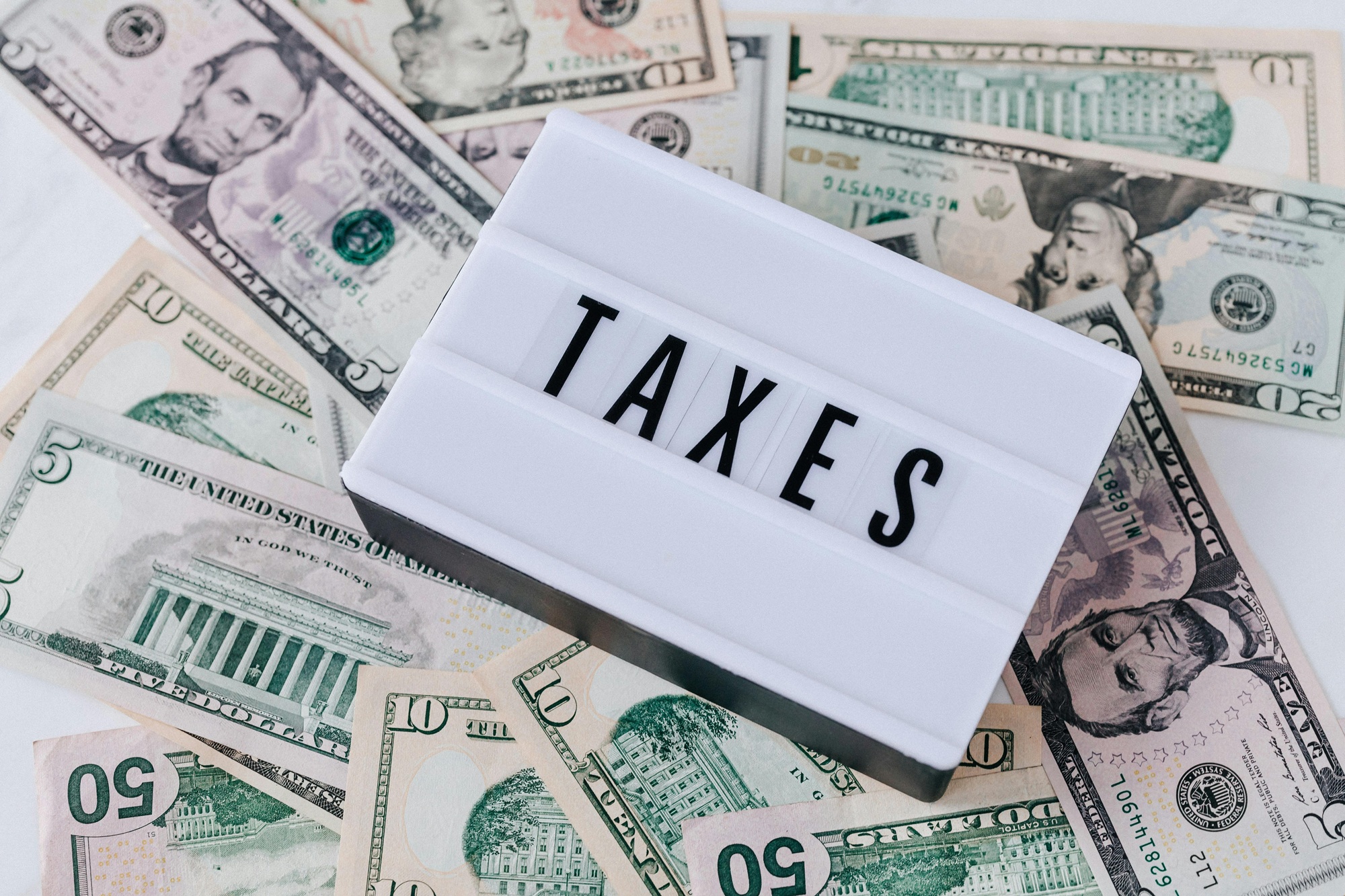 Taxes for Dummies: A Friendly Guide to Understanding Your Taxes